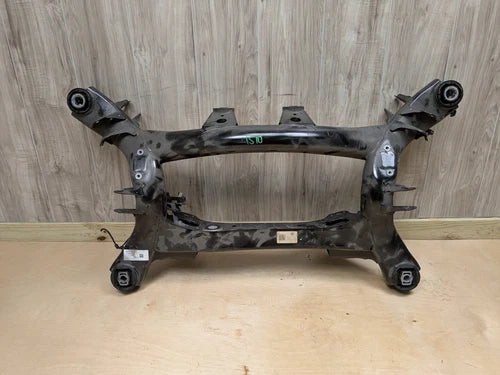 19-25 OEM BMW G20 G42 330 M340 Rear Axle Subframe Cradle Suspension Crossmember used OEM rear subframe and crossmember