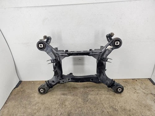 DODGE DURANGO R/T 16-25 OEM REAR AXLE SUSPENSION CROSSMEMBER SUBFRAME CRADLE used OEM rear subframe and crossmember