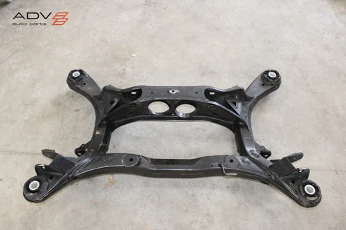 2014-2024 TOYOTA HIGHLANDER REAR SUBFRAME SUB FRAME CROSSMEMBER CROSS MEMBER OEM used OEM rear subframe and crossmember