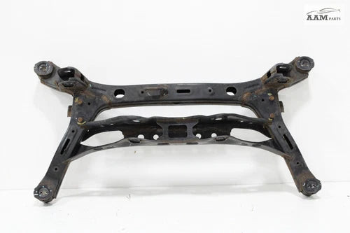 2015-2019 HYUNDAI SONATA REAR SUBFRAME SUB FRAME CROSSMEMBER CROSS MEMBER OEM used OEM rear subframe and crossmember