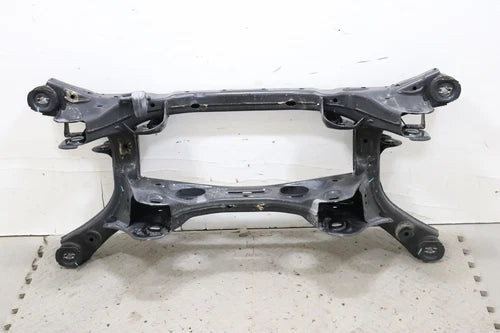 2022 - 2024 HYUNDAI TUCSON FWD REAR SUSPENSION CROSSMEMBER CRADLE OEM used OEM rear subframe and crossmember