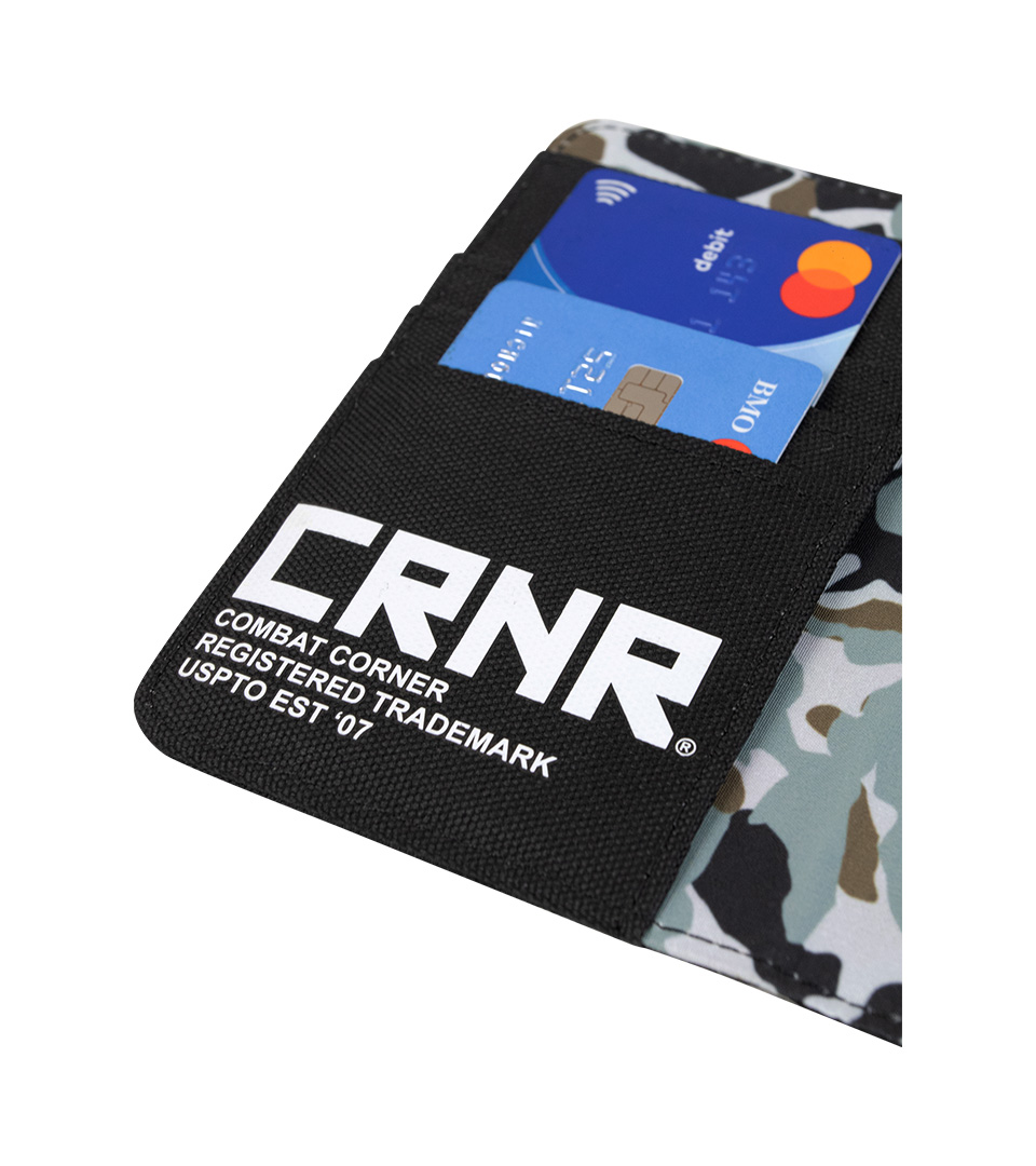 crnr-passport-holder-detail2.jpg crnr-passport-holder-detail2.jpg