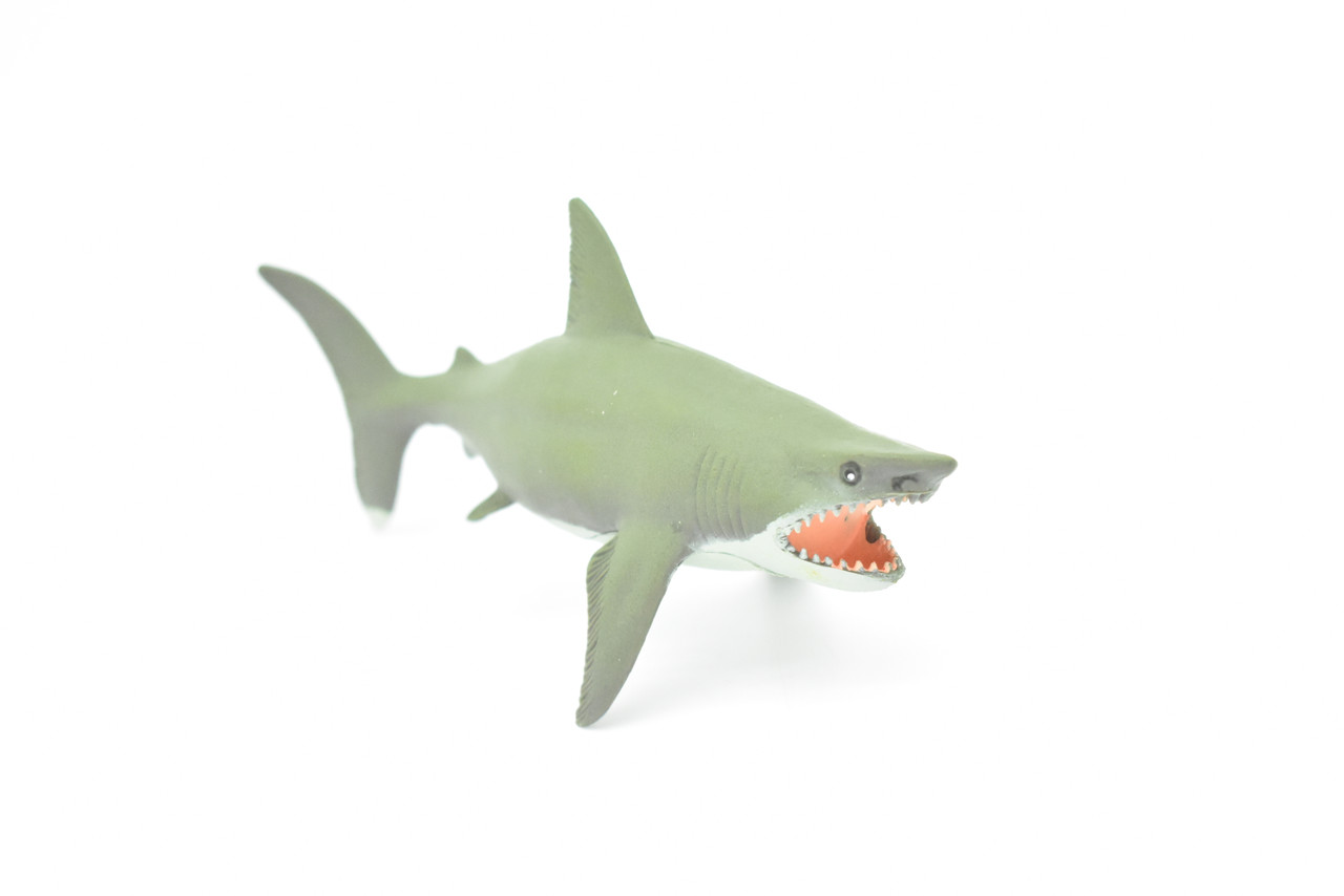 Great White Shark, Squeaks Very Nice Rubber Replica   6"  -  F470 B5
