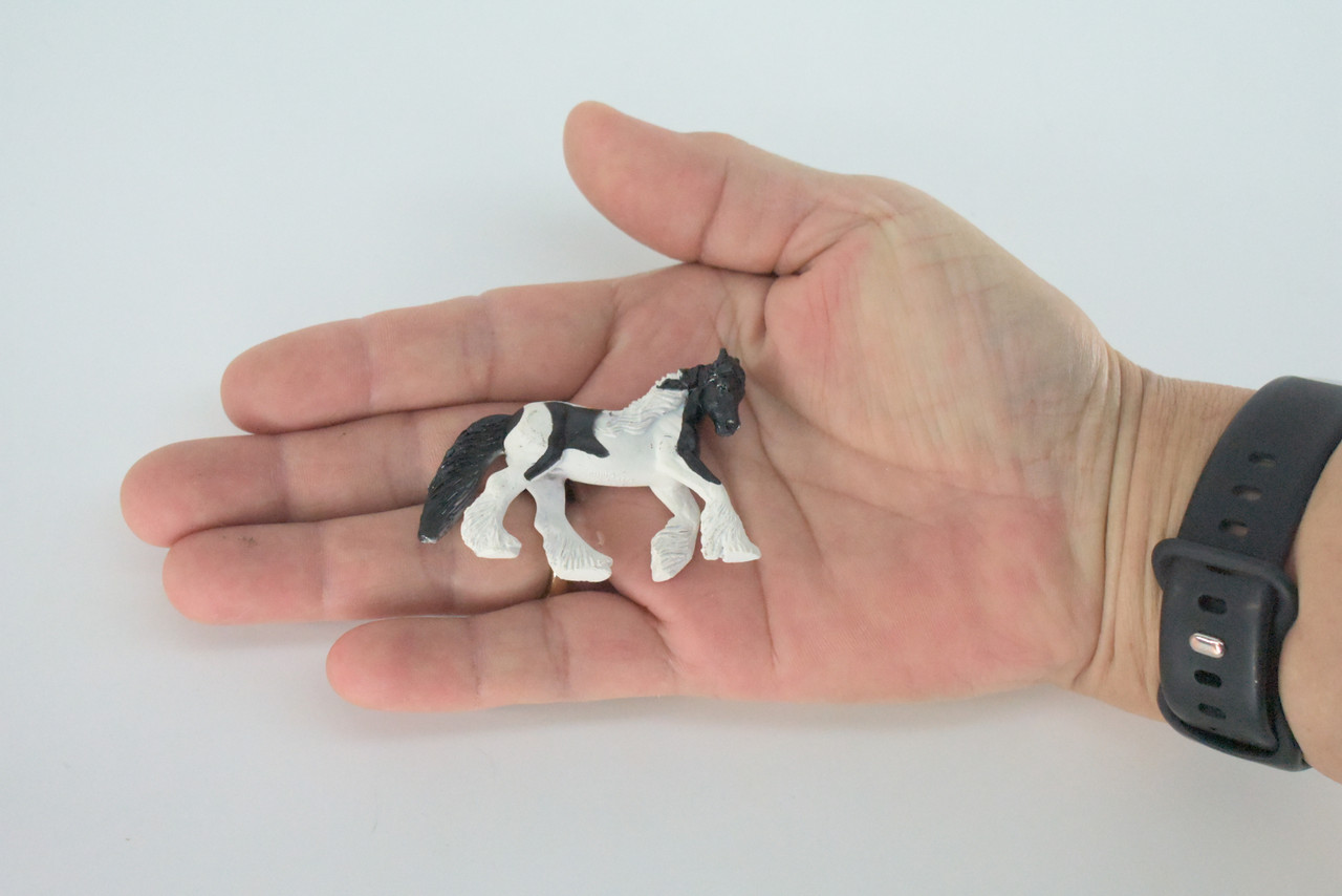 Horse, Gypsy Vanner, Plastic Toy Animal, Realistic Figure, Farm Model, Barnyard Replica, Kids Educational Gift 2 1/2"  F7017 B97
