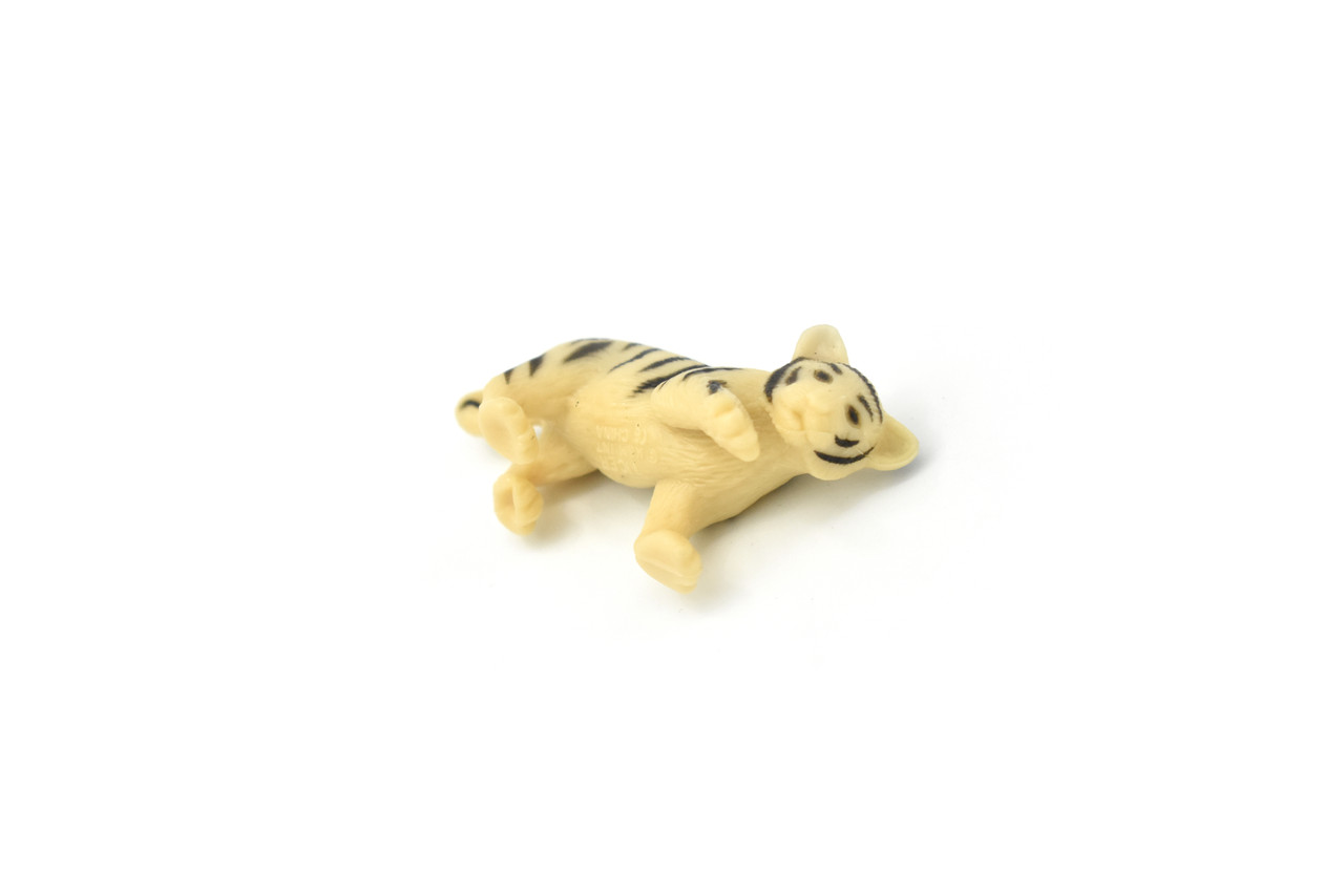 Tiger Cub, White, Realistic Toy Model Plastic Replica Animal Kids Educational Gift  2.5" F241 B206