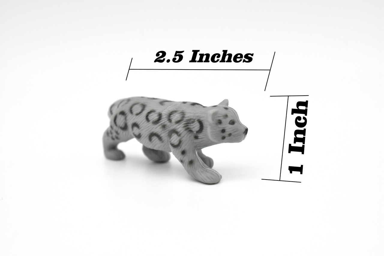 Leopard Cub, Snow,  ~ Plastic Replica  2 1/2" ~ F242-B206