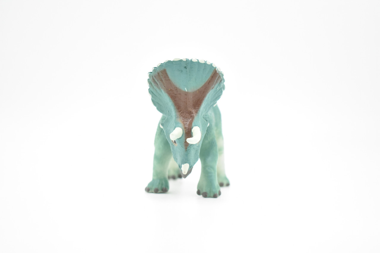 Triceratops Dinosaur, Very Nice Plastic Replica    7"   ~   F3051-B2