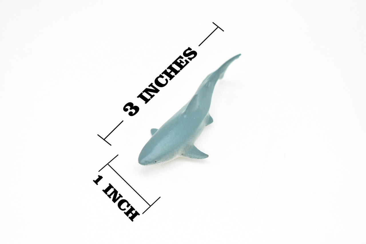 Great White Shark, Curved Very Nice Plastic Replica    3"   F0009-B23