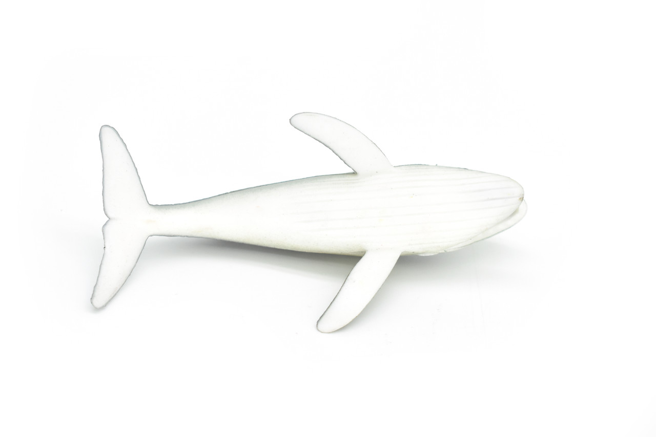 Humpback Whale, Very Nice Rubber Replica   4"  ~  F0019-B22