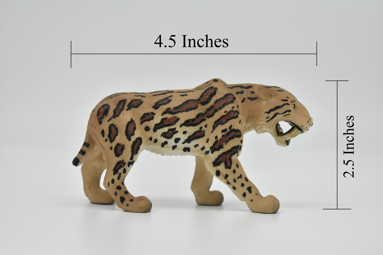 TNG Saber-toothed Tiger Model Animal Realistic Smilodon