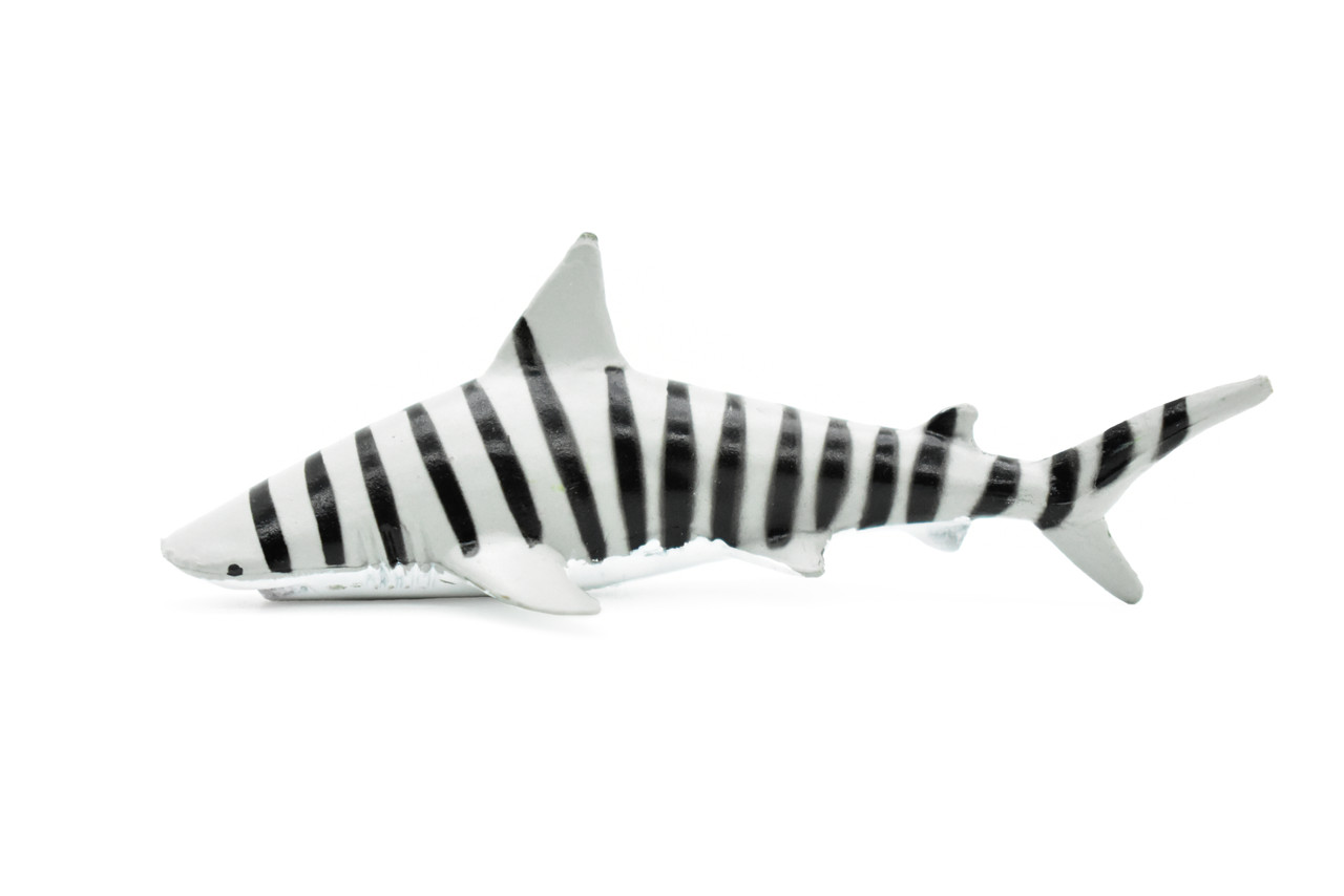 Tiger Shark, Very Nice Plastic Replica    3"  -   F1013 B118
