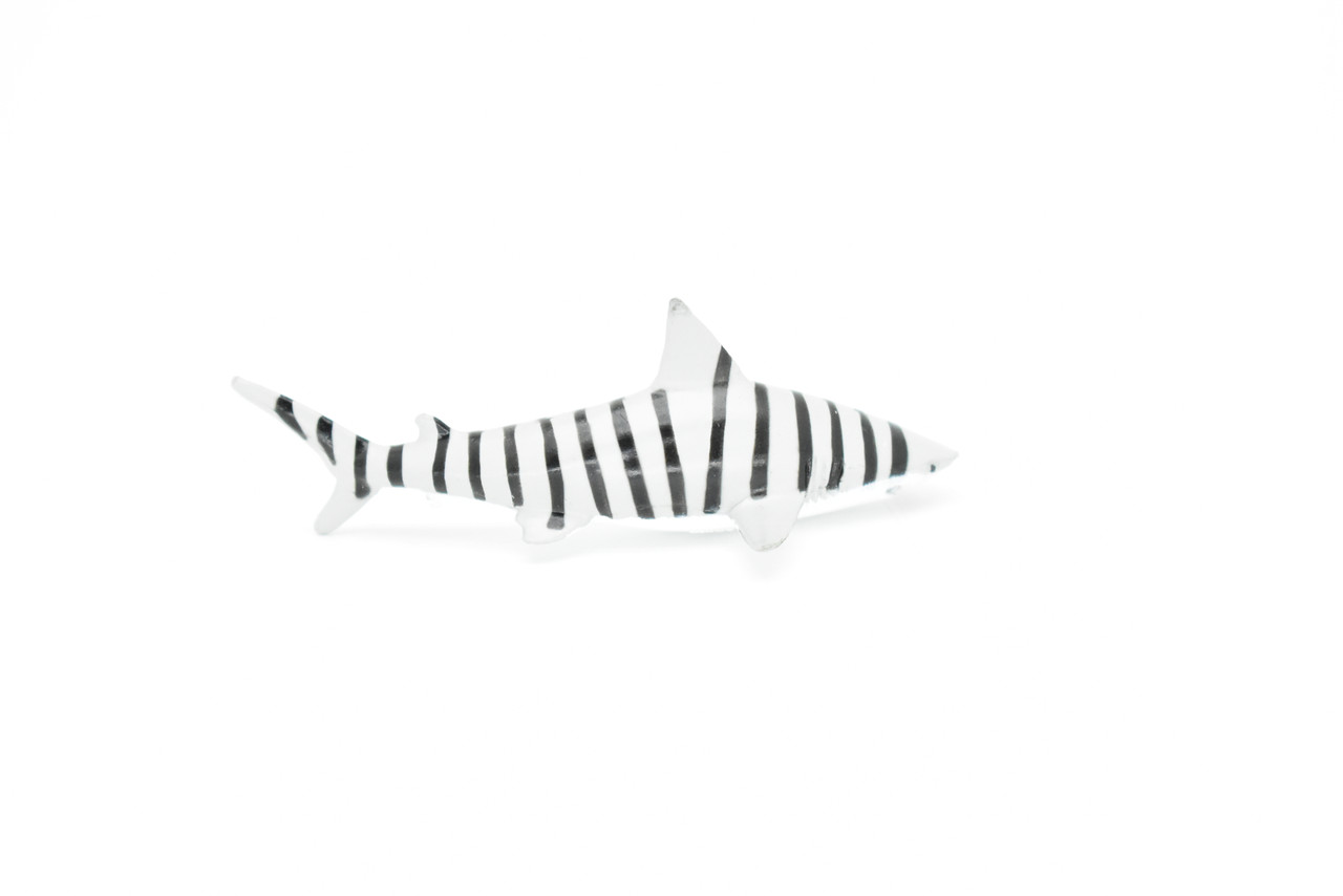 Tiger Shark, Very Nice Plastic Replica    3"  -   F1013 B118