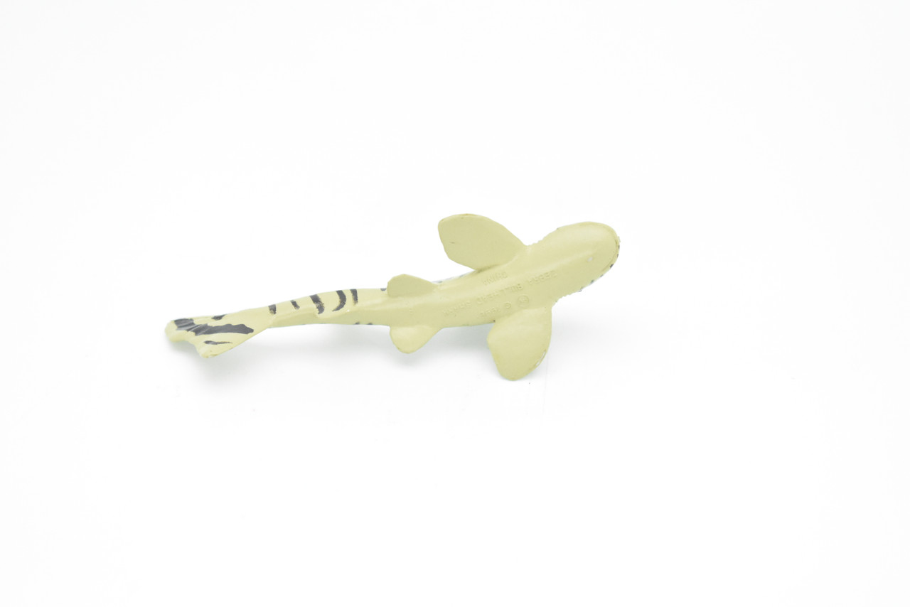 Zebra Bullhead Shark, Very Nice Plastic Replica    3"    F1015 B118