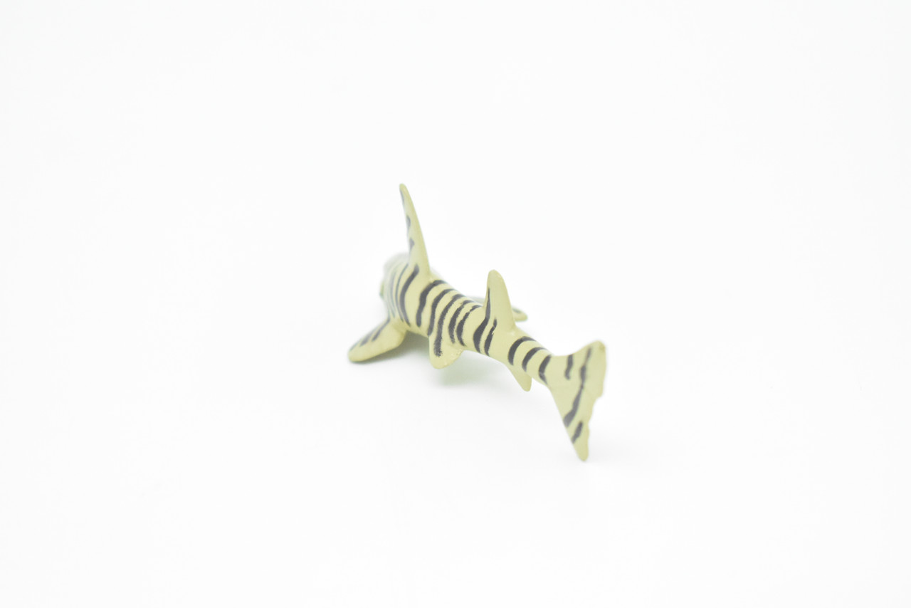 Zebra Bullhead Shark, Very Nice Plastic Replica    3"    F1015 B118
