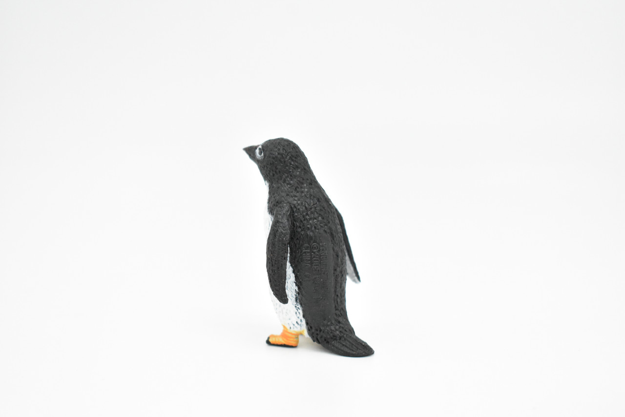 Penguin, Adelie, Very Nice Rubber Reproduction, Hand Painted    2"    F1107 B203