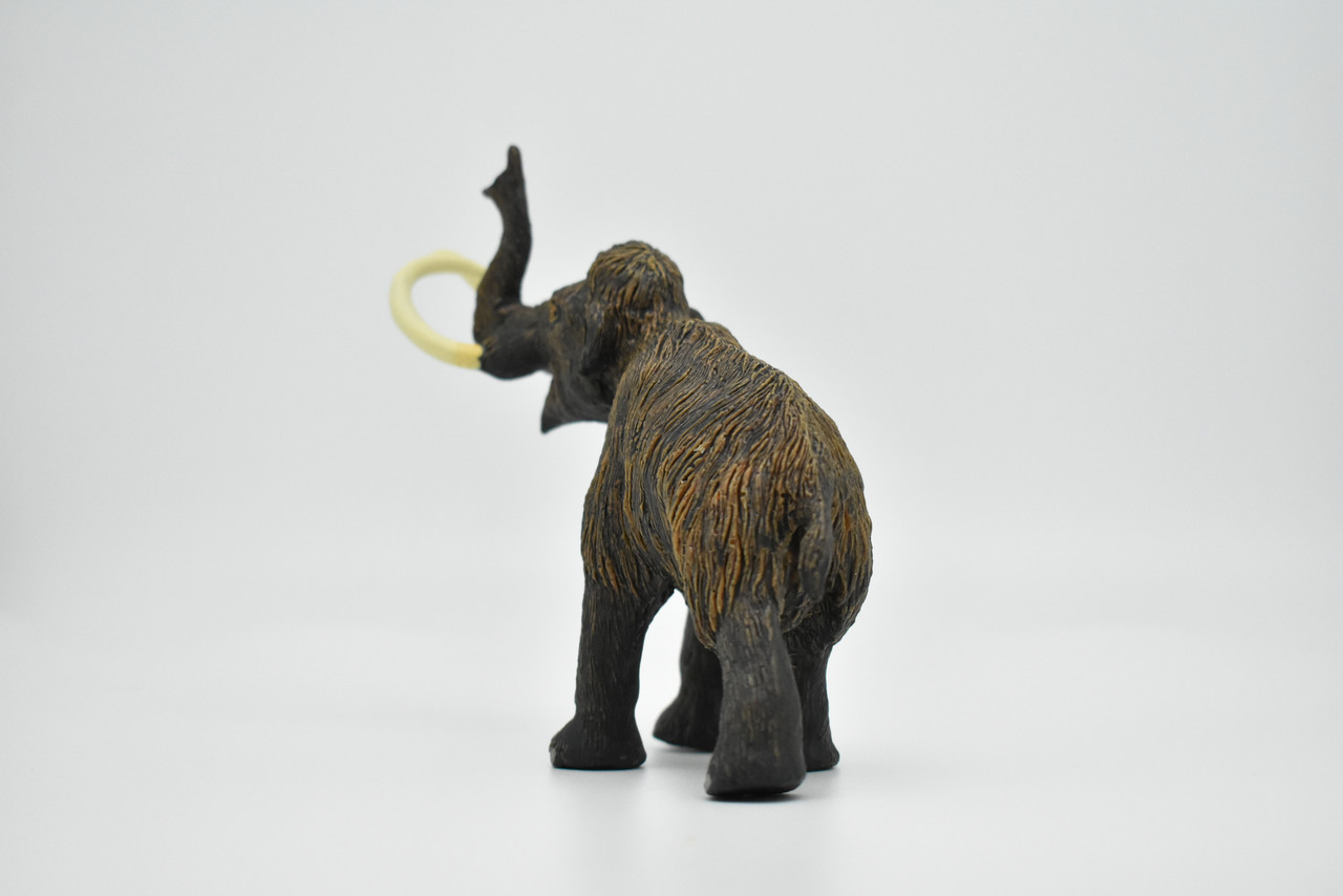 Woolly Mammoth, Museum Quality Plastic Reproduction     6 1/2"     F1215 B57