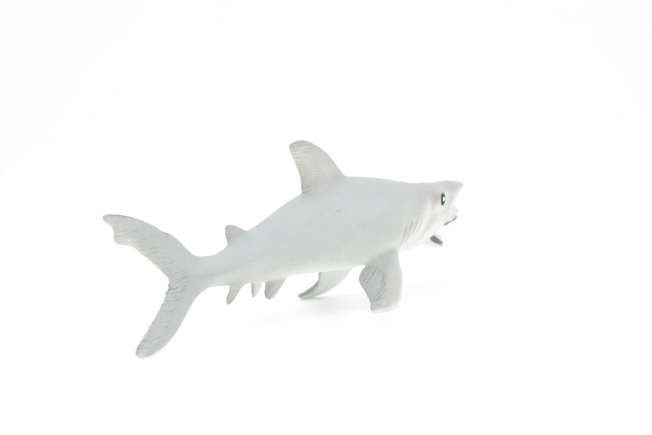 Great White Shark, Very Nice Hollow Rubber Replica     6"   -   F1899 B20