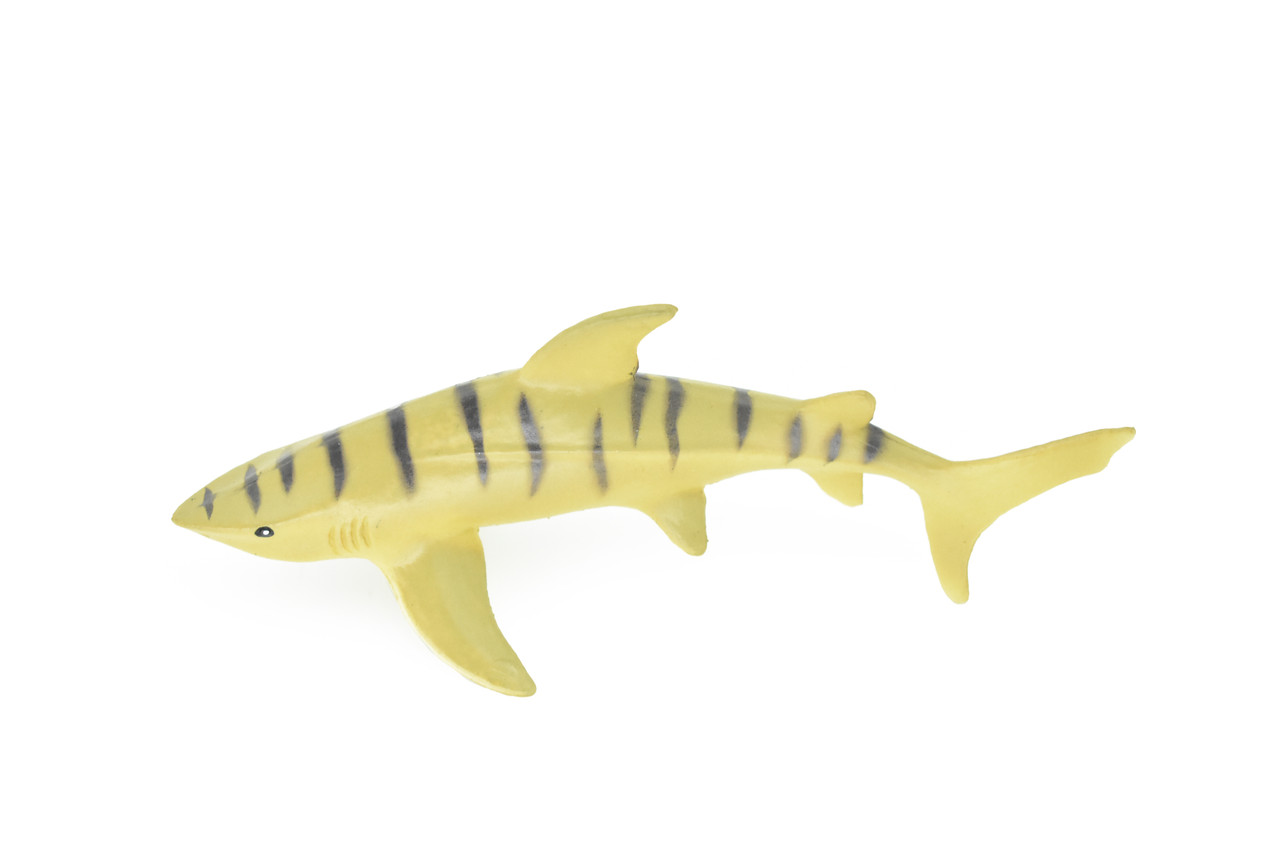 Tiger Shark,  Very Nice Hollow Rubber Replica  6"   -   F1902 B20