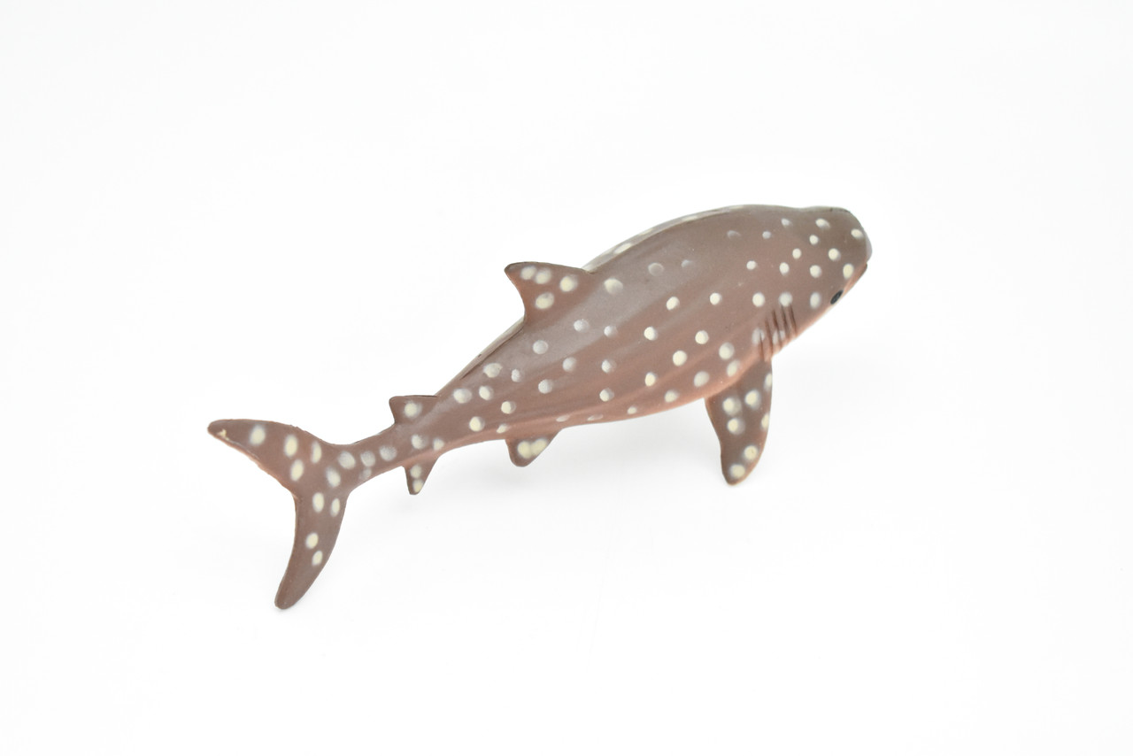 Whale Shark, Very Nice Hollow Plastic Replica    6"     F1903 B20