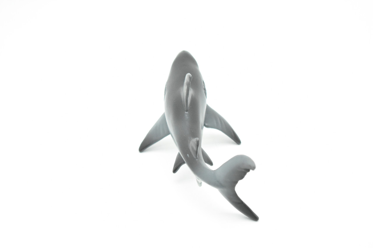 Great White Shark, Museum Quality Plastic Replica    7"   -   F1960 B21