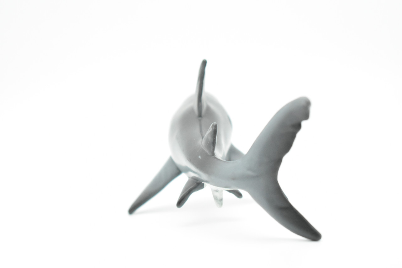 Great White Shark, Museum Quality Plastic Replica    7"   -   F1960 B21