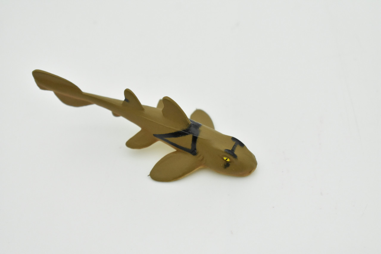 Horn Shark, Bullhead Shark,  Very Nice Plastic Replica   3"   -  F228 B76