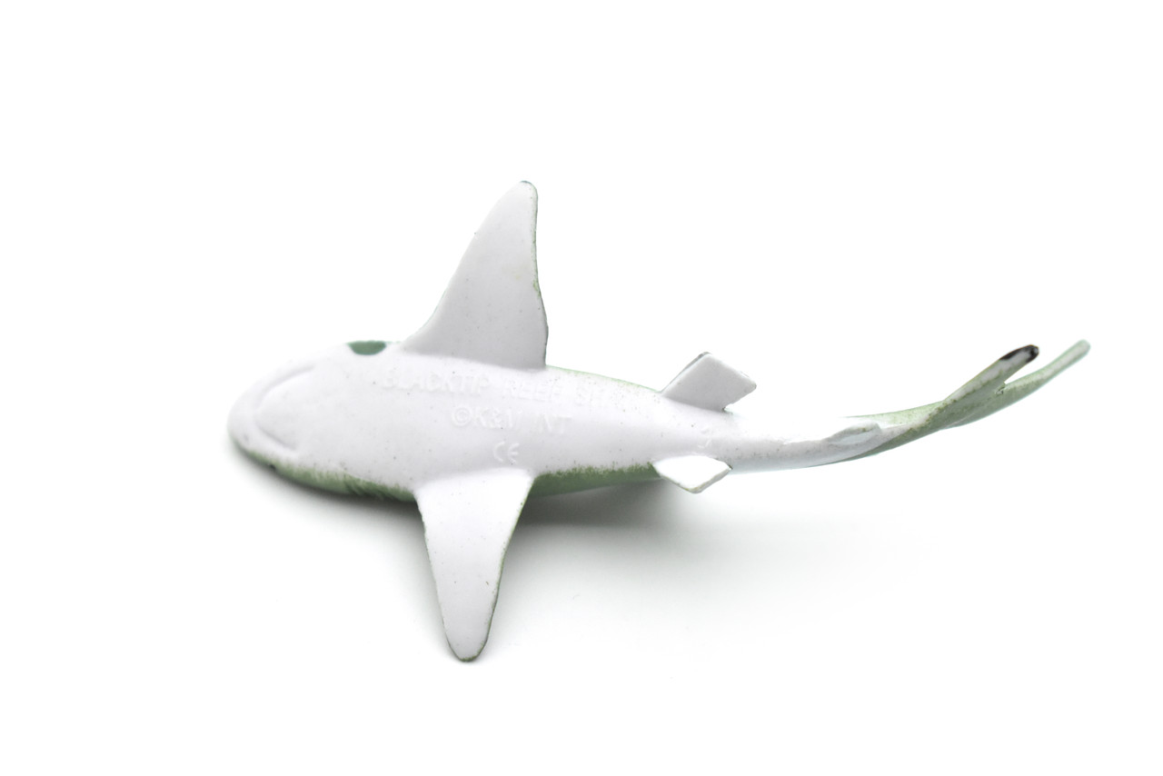 Black Tip Reef Shark,  Very Nice Plastic Replica    3"   -   F233 B76