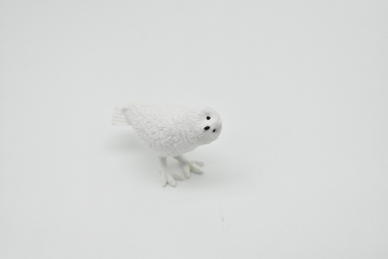 Snowy Owl Toy, Very Nice Plastic Hand Painted Model     2"     F3015 B109