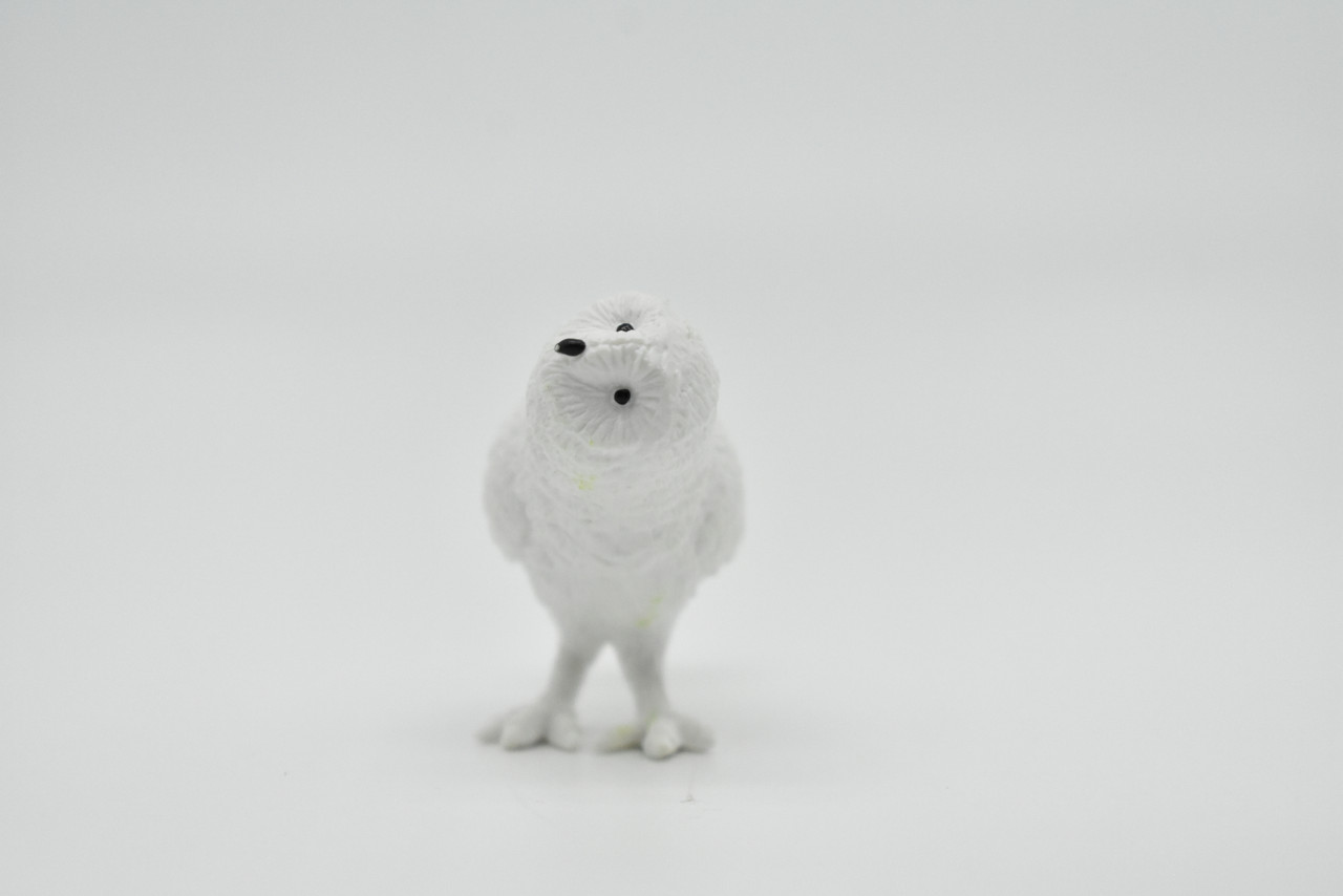 Snowy Owl Toy, Very Nice Plastic Hand Painted Model     2"     F3015 B109