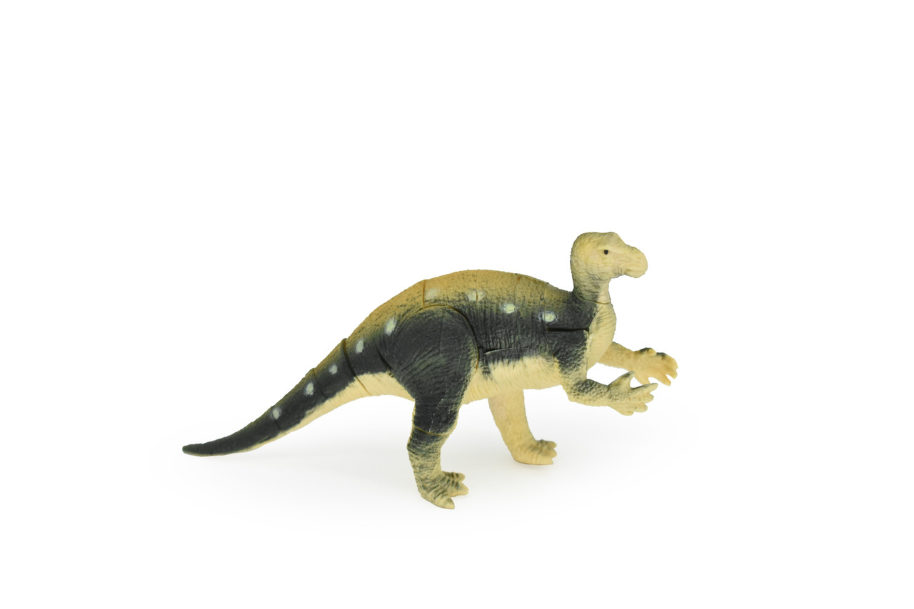 Ornithopoda Dinosaur, 3D Puzzle Very Nice Plastic Replica 4 1/2" long  -  F3035 B333