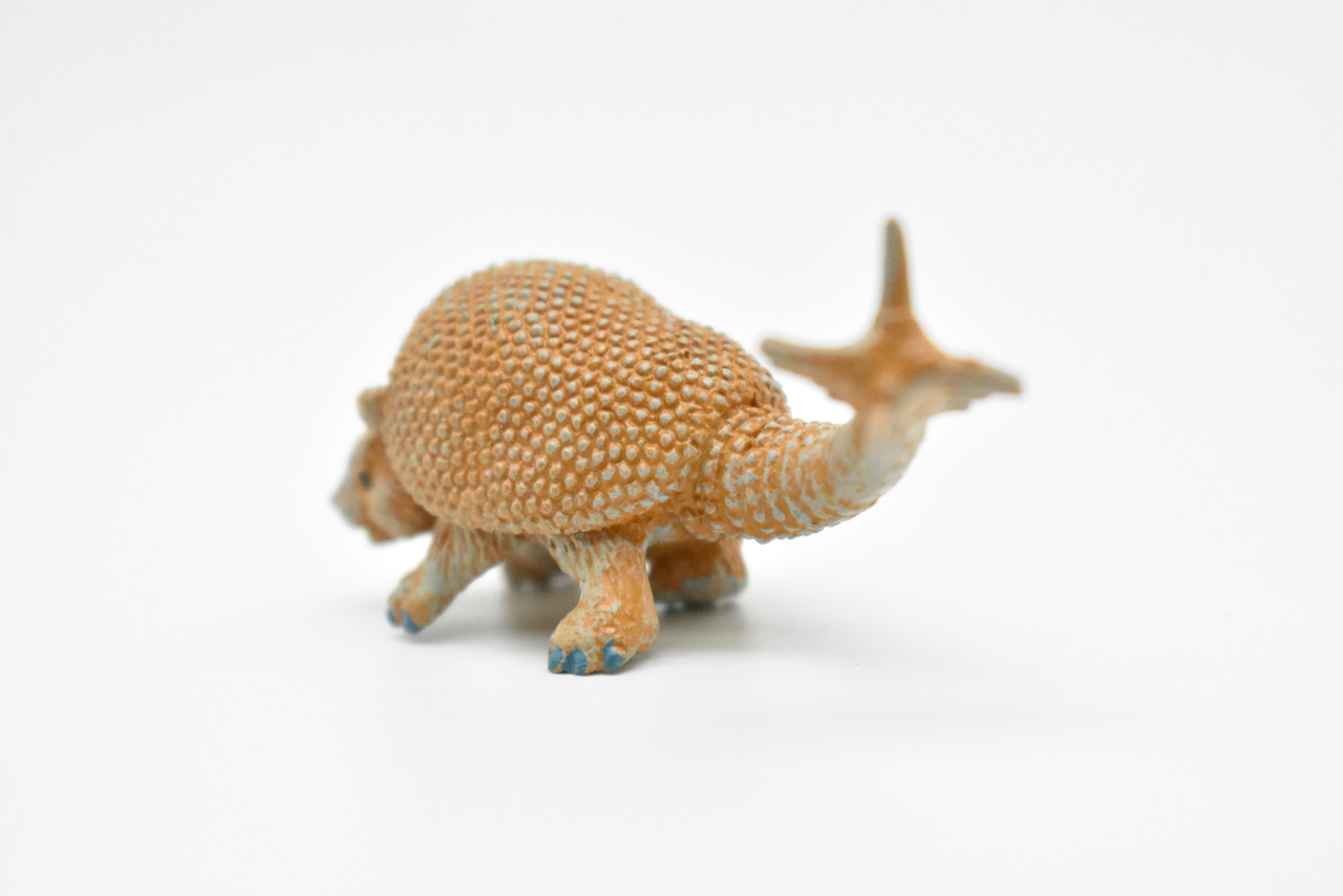 Doedicurus, Giant Armadillo Glyptodont, Educational, Realistic, Hand Painted, Diorama Figure, Lifelike Model, Gift,   2 1/2 Inches.    F3136 B224