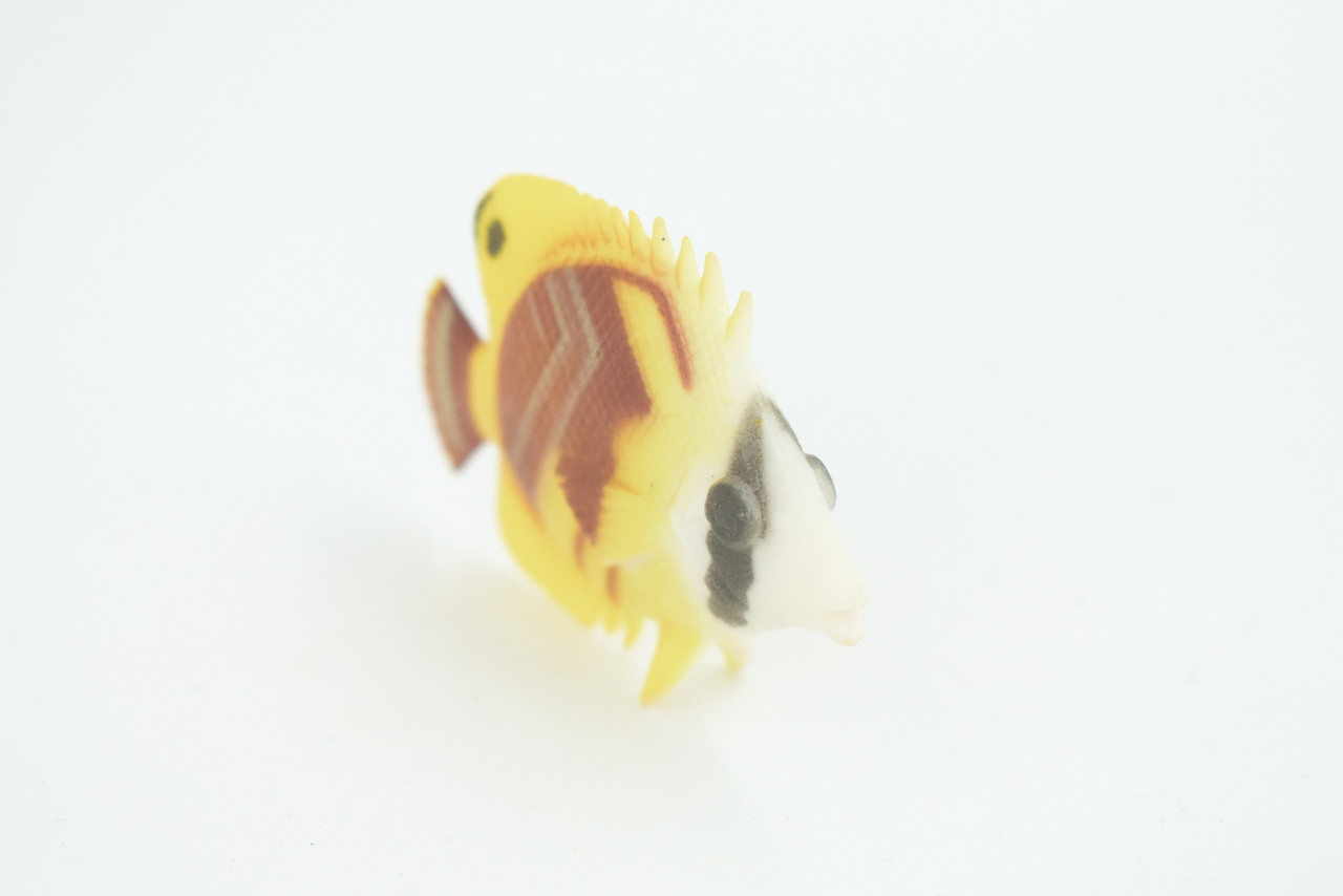 Butterfly Fish, Threadfin Butterflyfish, Rubber Fish Design, Realistic Figure, Educational, Figure, Lifelike, Toy Model, Figurine, Replica, Gift,       2 1/4"       F3452 B48