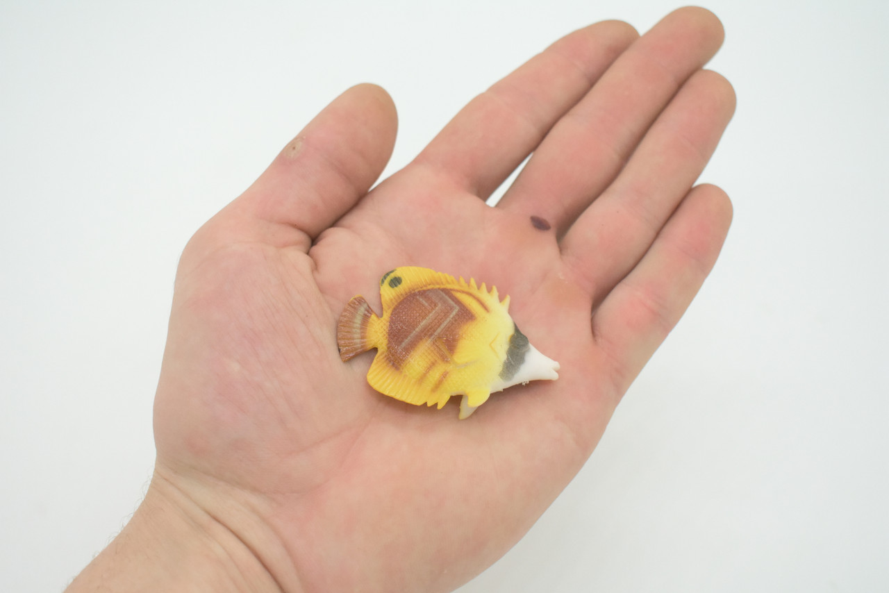 Butterfly Fish, Threadfin Butterflyfish, Rubber Fish Design, Realistic Figure, Educational, Figure, Lifelike, Toy Model, Figurine, Replica, Gift,       2 1/4"       F3452 B48