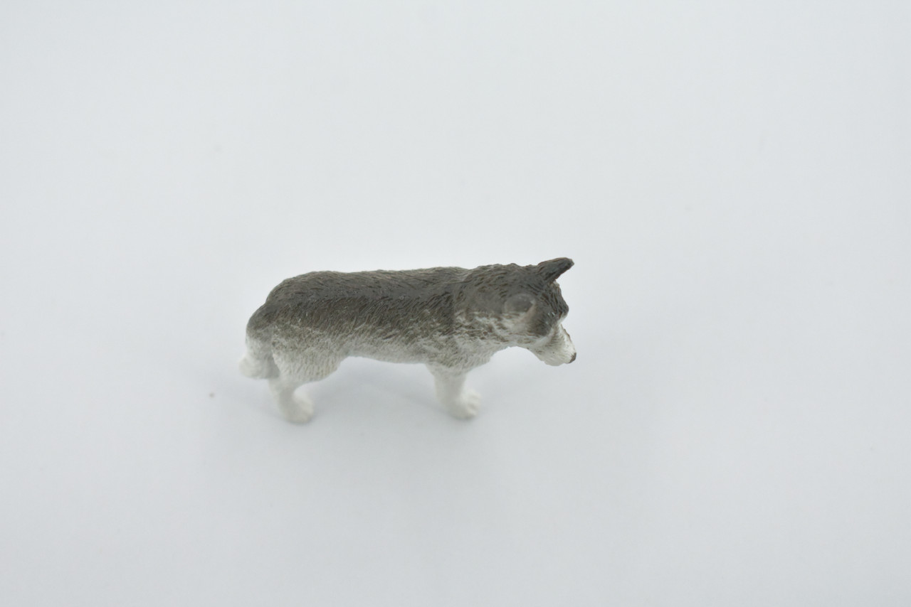  Aydinids Husky Figure Miniature Husky Gray Dog