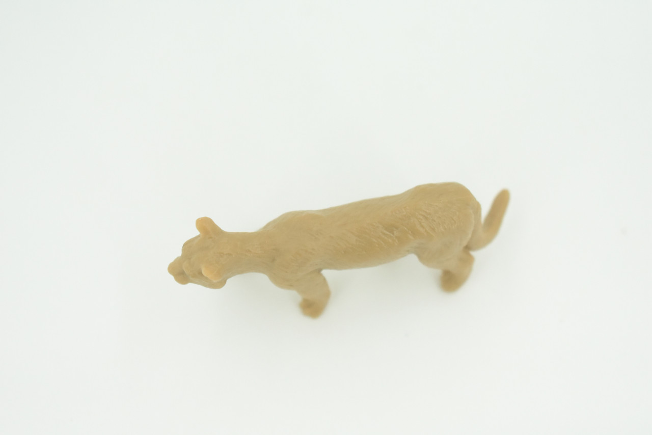 Mountain Lion, Puma, Cougar, Very Nice Rubber Animal, Educational, Hand Painted, Realistic Figure, Lifelike, Toy, Kids,  Gift,    2 1/2 Inches.   F3525 B138