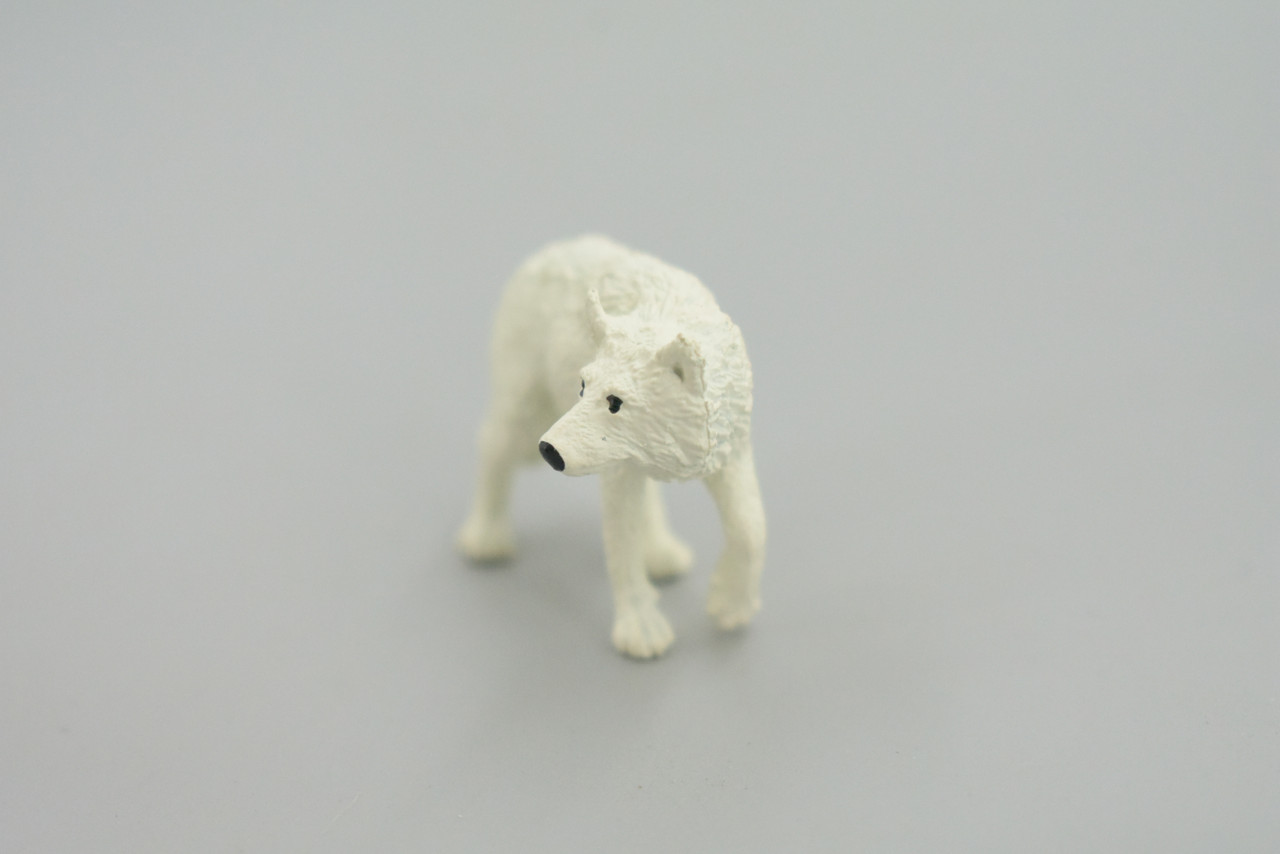 Arctic Wolf, Very Nice Rubber Animal, Educational, Hand Painted, Realistic Figure, Lifelike Wolf, Toy, Kids,  Gift,      2 1/8 Inches.     F3527 B138