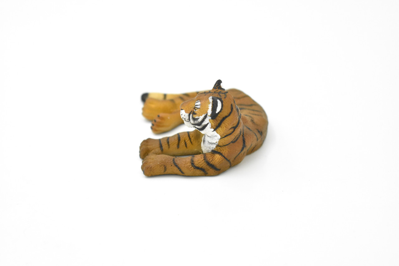 Tiger Cub, lying down, Museum Quality Plastic Replica 2 1/4 inche - F3627 B156