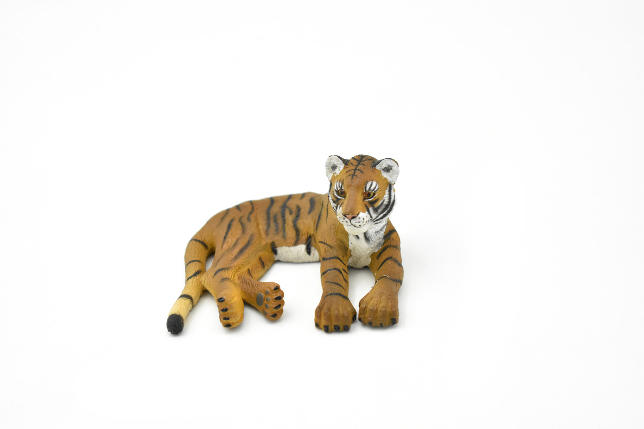 Tiger Cub, lying down, Museum Quality Plastic Replica 2 1/4 inche - F3627 B156