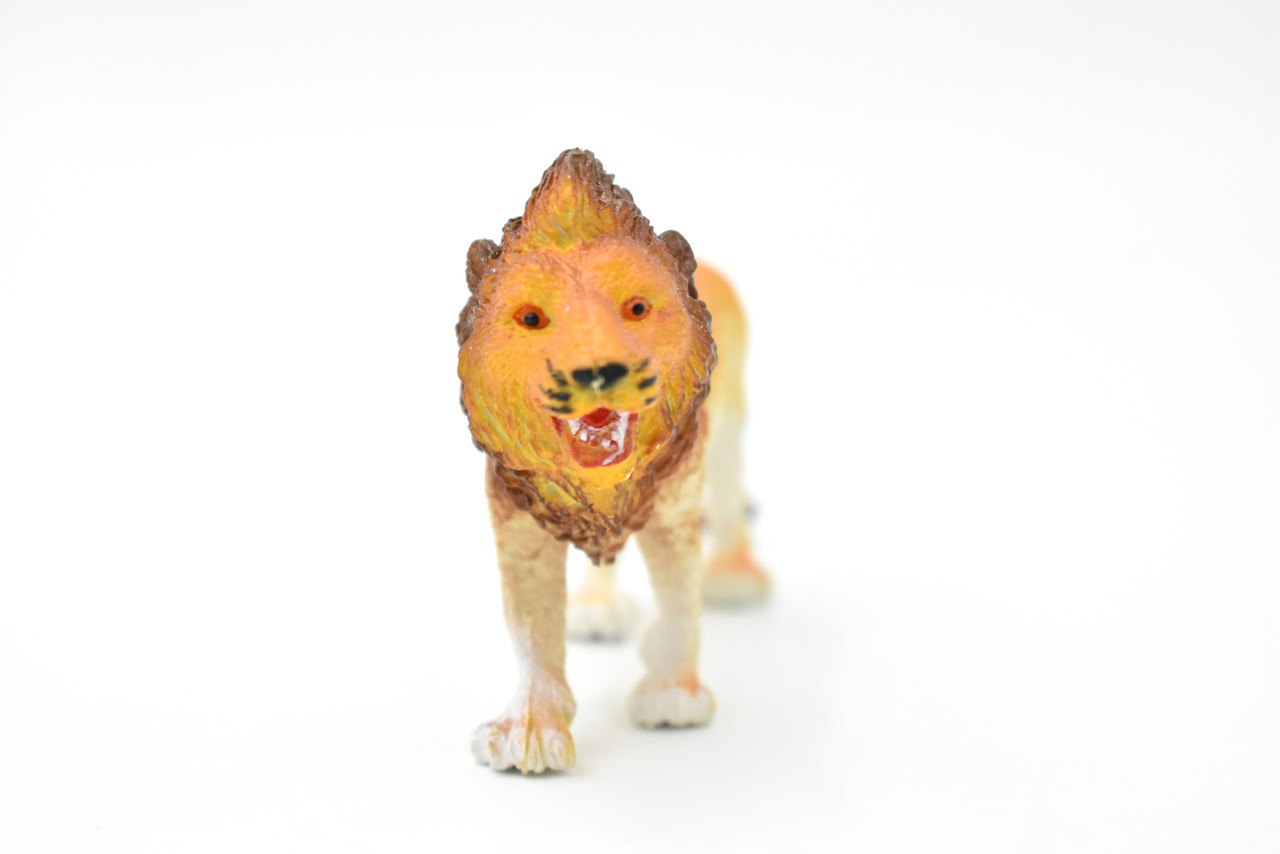 Lion, Very Nice Plastic Replica 4 - inch  -  F385 B90