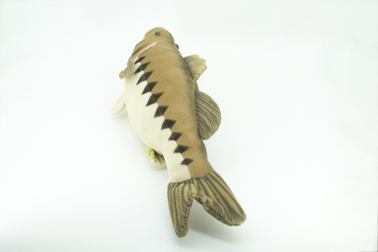 Largemouth Bass Plush Toy, Realistic Stuffed Animal, Big mouth, Bucketmouth, Soft Plush Fish, Stuffed Fish, Educational, Toy, Kids, Gift,        17"     F4086 BB56