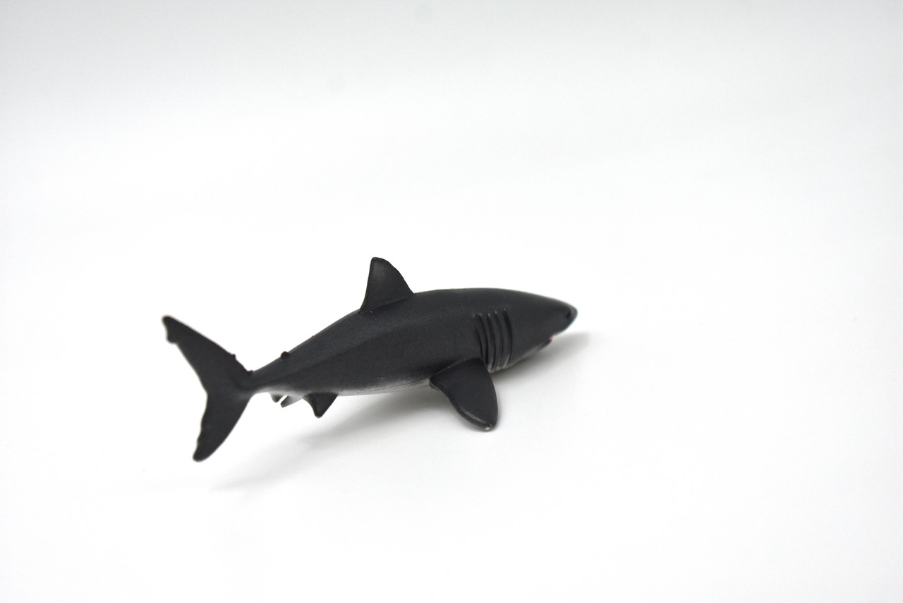 BULL SHARK, PLASTIC REPLICA 3 1/2"  SF03 B51