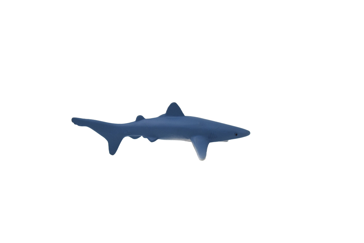 Blue Shark, Pelagic, Ocean, Very Nice Rubber Fish, Educational, Realistic Figure, Lifelike Model, Figurine, Replica, Gift,  3 1/4" 