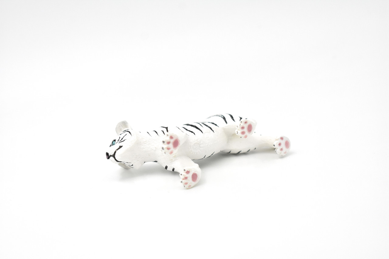 Tiger Cub, White, Realistic Toy Model Plastic Replica Animal, Kids Educational Gift 3" M114 B646