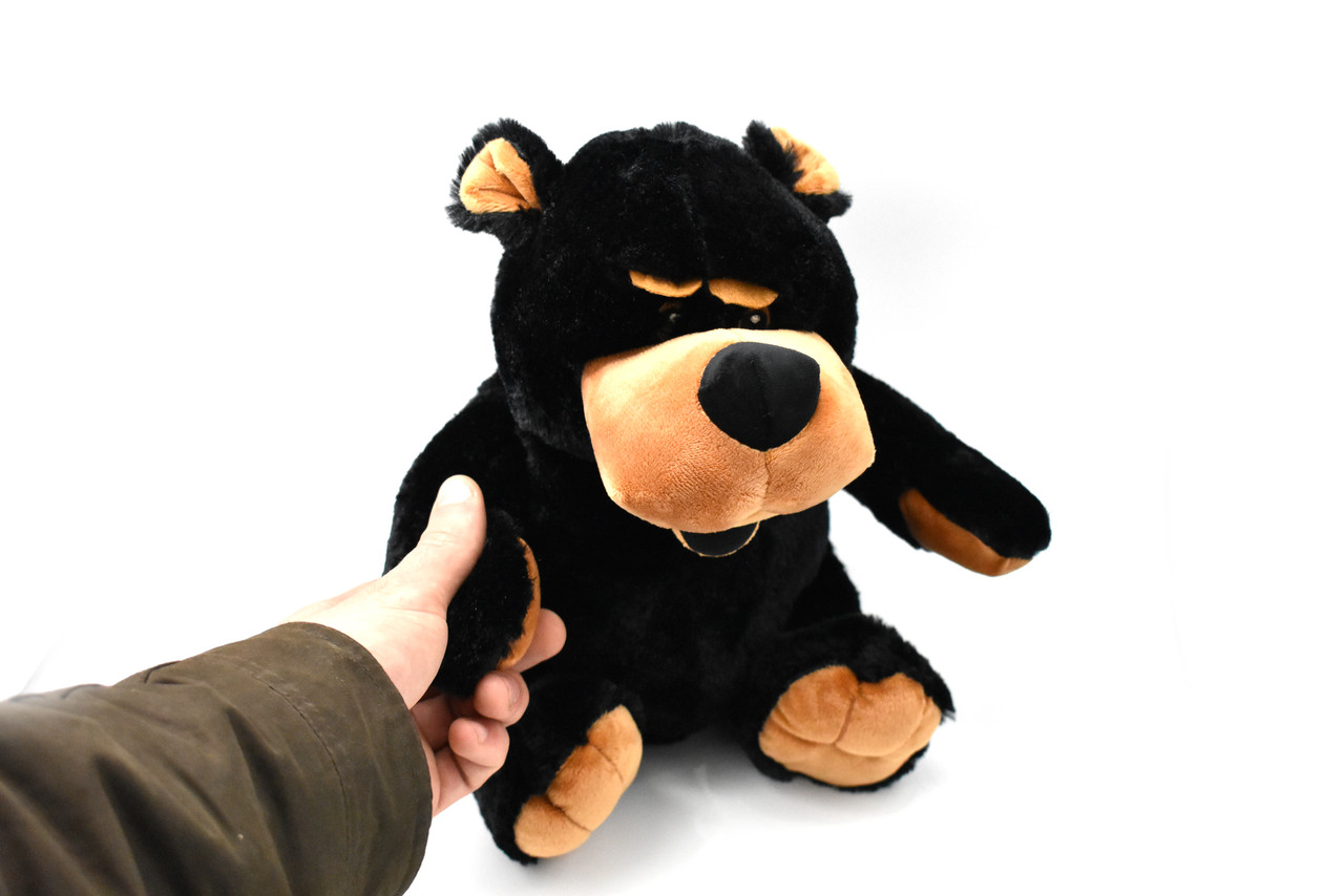 Black Bear, Willie Bear, Sitting, Very Nice Plush Animal   12"  CWG68 BB18