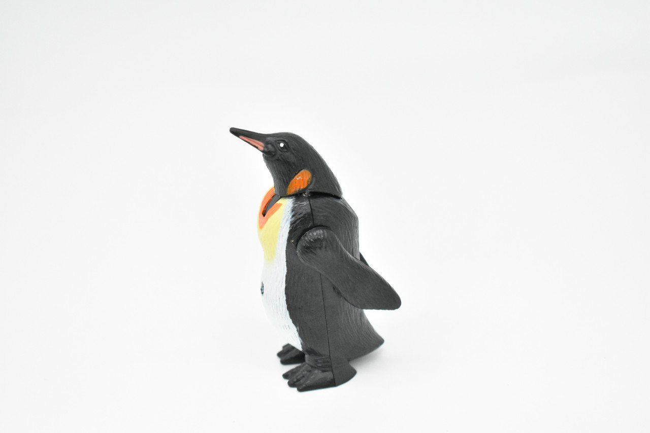 Penguin, Emperor, Very Nice Plastic Reproduction, with Moveable Parts    3"    CWG57 B179