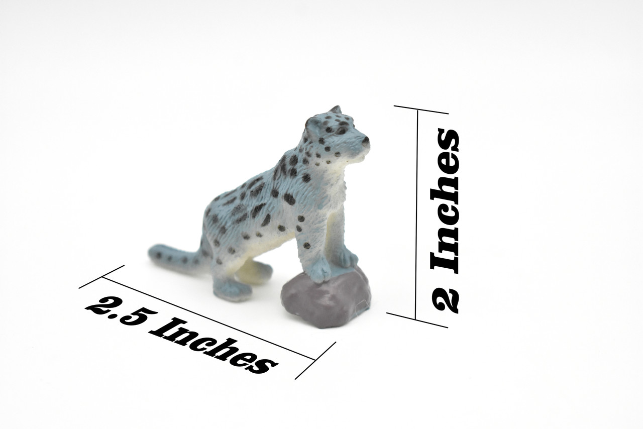 Leopard, Snow, Very Nice Plastic Replica  2 1/2"  ~  F4450B55