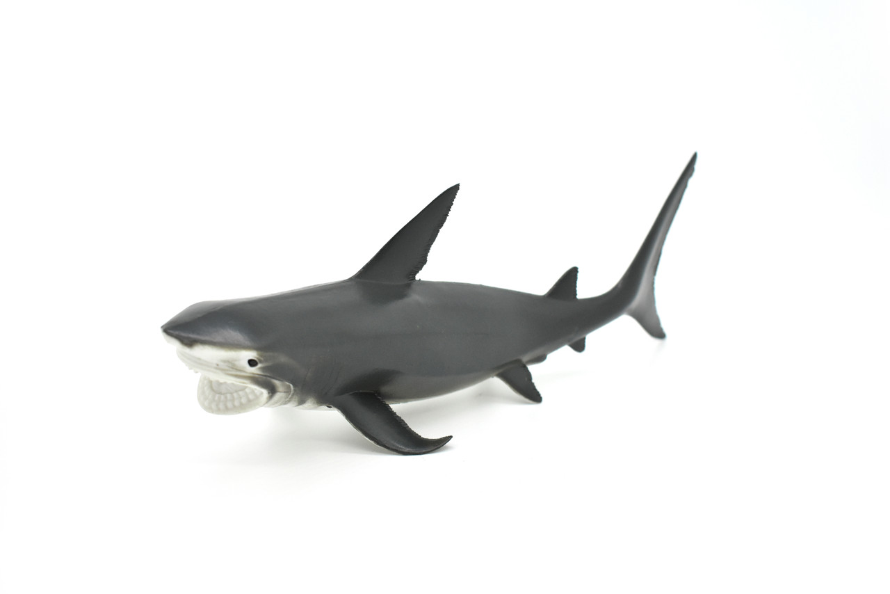 Great White Shark, Hand Painted, Rubber Fish, Realistic Toy Figure, Model, Replica, Kids, Educational, Gift,     9"  