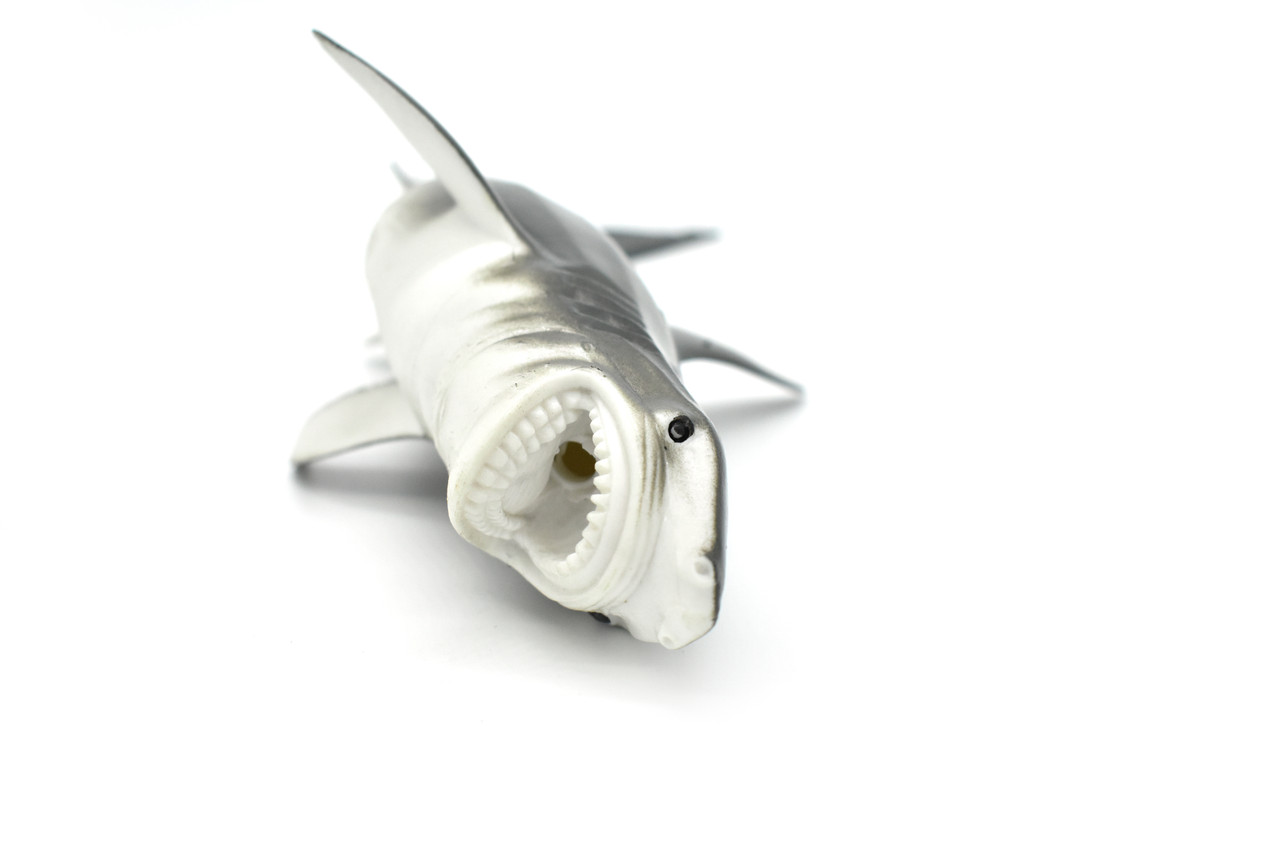 Great White Shark, Hand Painted, Rubber Fish, Realistic Toy Figure, Model, Replica, Kids, Educational, Gift,     9"      F100 B496