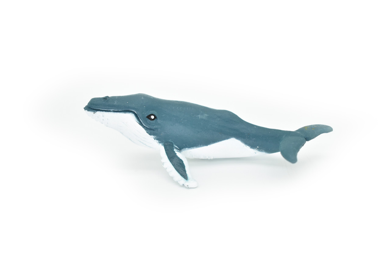 Humpback Whale,  Plastic Replica 3"Long ~ F3906-B9