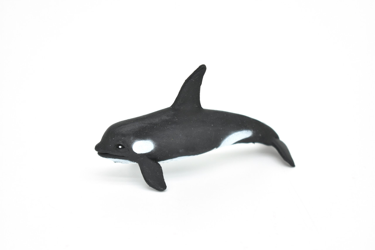 Orca, Killer Whale, Very Nice Plastic Replica 3"Long ~ F3907-B9